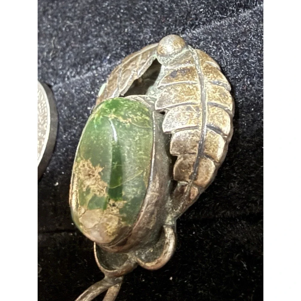 Green Turquoise Pendant Feather Leaf Old Pawn Silvertone